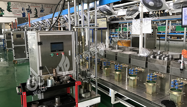 深井泵電機定子入殼合裝機