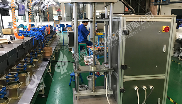 深井泵電機油室合裝機