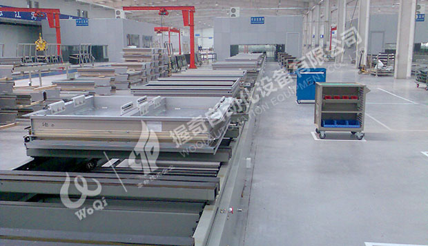 板鏈式幕墻輸送線